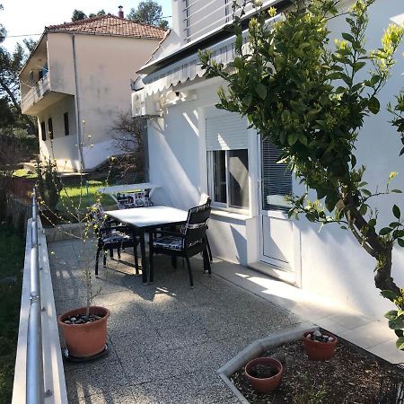 Tona Apartments Трогір Екстер'єр фото